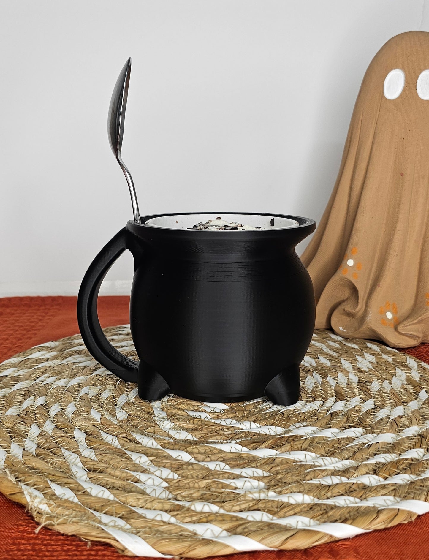 Witch's Cauldron Ice Cream Pint Holder