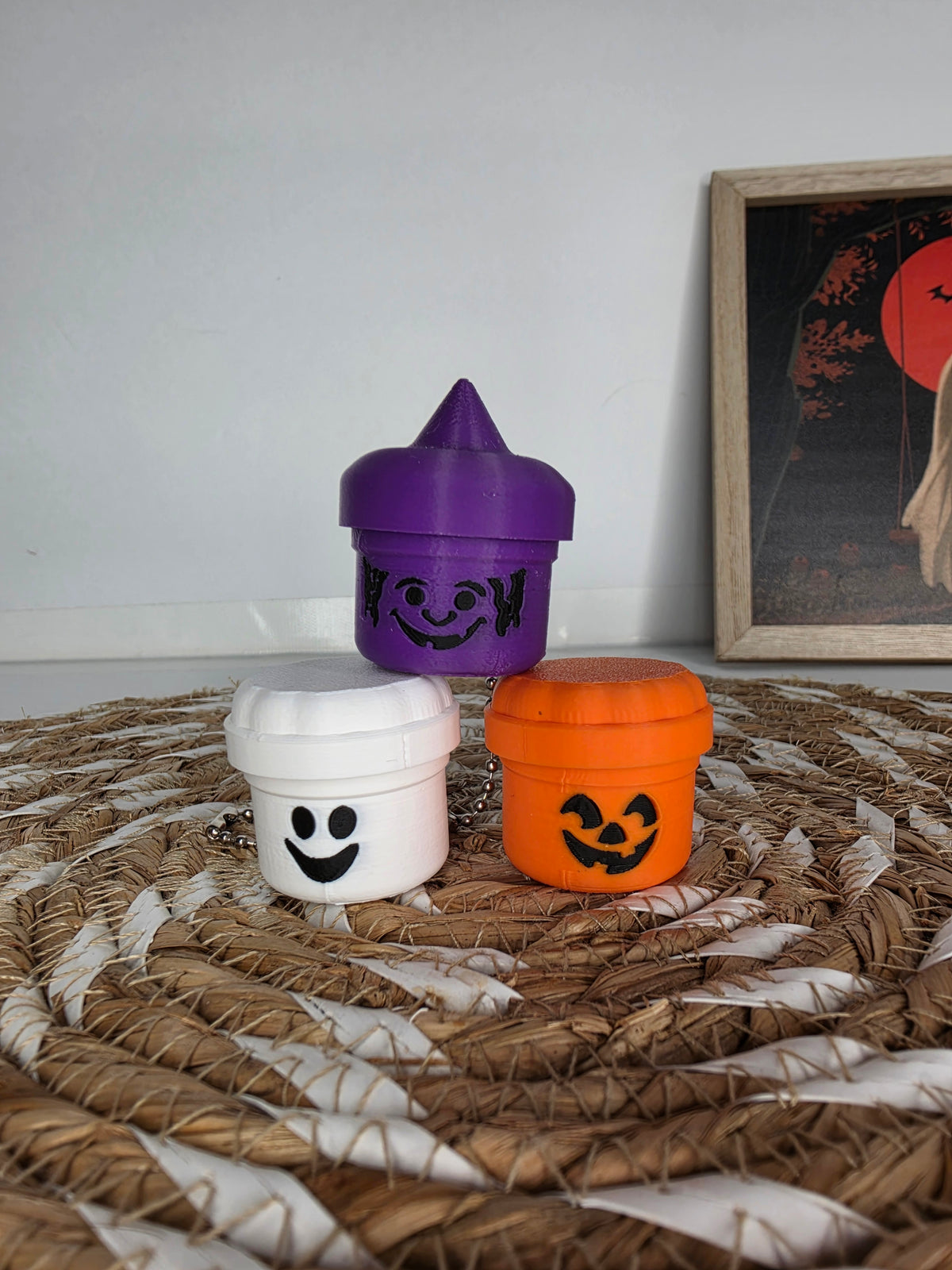 Happy Meal Style Bucket Clicker Keychain